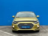 Hyundai Elantra 2017 годаfor7 650 000 тг. в Алматы – фото 2