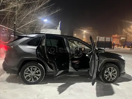 Toyota RAV4 2024 года за 17 500 000 тг. в Семей – фото 7