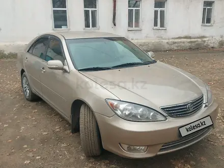 Toyota Camry 2005 года за 5 100 000 тг. в Семей