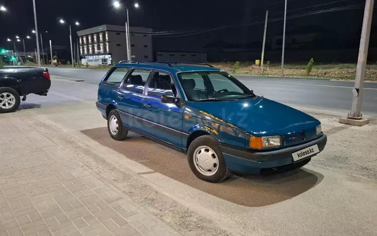 Volkswagen Passat 1992 годаүшін2 000 000 тг. в Шымкент