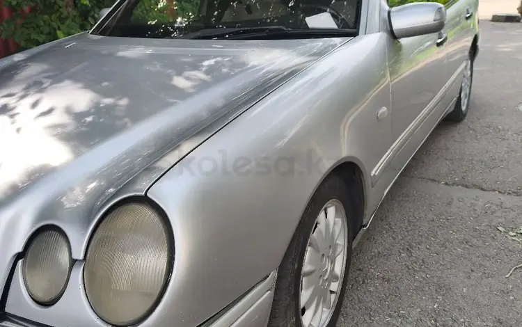 Mercedes-Benz E 280 1998 года за 1 850 000 тг. в Алматы