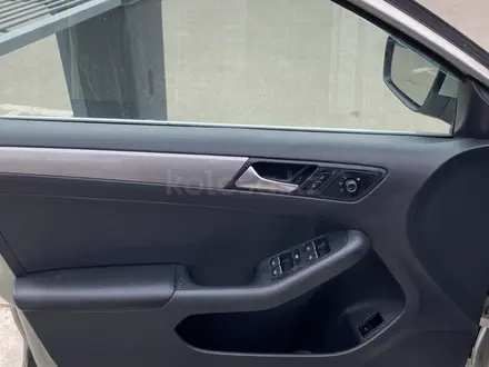 Volkswagen Jetta 2015 года за 5 100 000 тг. в Алматы – фото 19