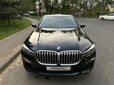 BMW 750 2020 года за 42 600 000 тг. в Алматы – фото 4