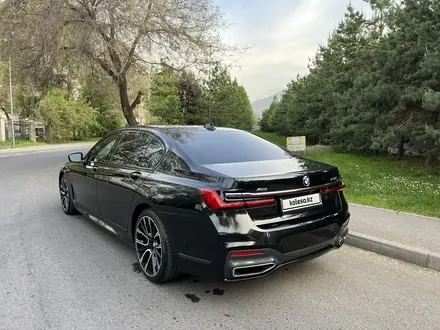 BMW 750 2020 года за 42 600 000 тг. в Алматы – фото 33