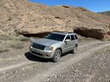 Jeep Grand Cherokee 2008 года за 7 500 000 тг. в Алматы – фото 2