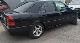 Mercedes-Benz C 220 1997 года за 2 000 000 тг. в Аксу – фото 4