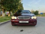 Mercedes-Benz C 200 2001 годаүшін2 200 000 тг. в Алматы – фото 2