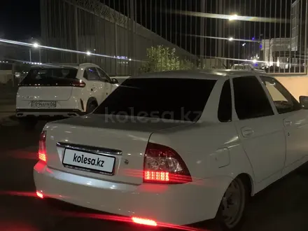 ВАЗ (Lada) Priora 2170 2013 года за 2 000 000 тг. в Атырау – фото 3