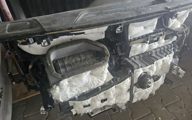 Вентилятор реостат печки и кондиционера оригиналүшін40 000 тг. в Астана