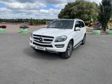 Mercedes-Benz GL 400 2015 годаfor25 000 000 тг. в Астана