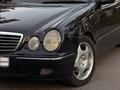 Mercedes-Benz E 320 1999 годаүшін5 900 000 тг. в Алматы – фото 3