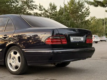 Mercedes-Benz E 320 1999 года за 5 900 000 тг. в Алматы – фото 9
