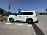 Lexus LX 570 2017 года за 41 000 000 тг. в Шымкент – фото 2