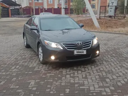 Toyota Camry 2011 года за 6 000 000 тг. в Уральск – фото 3