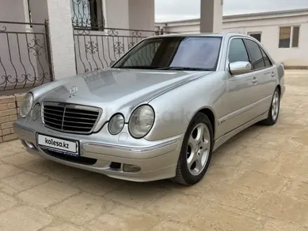 Mercedes-Benz E 320 2000 года за 6 500 000 тг. в Актау – фото 19