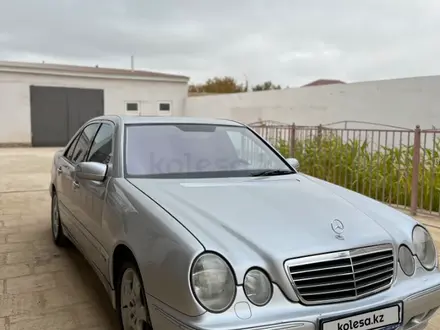 Mercedes-Benz E 320 2000 года за 6 500 000 тг. в Актау – фото 35