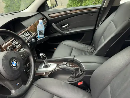BMW 528 2010 года за 8 000 000 тг. в Алматы – фото 9