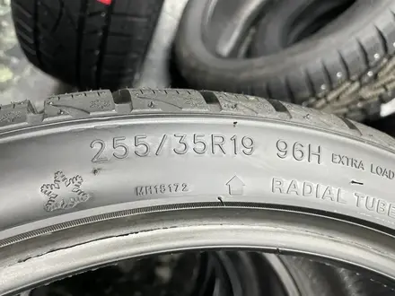 RoadX RX Frost WU01 225/40 R19 и 255/35 R19 за 350 000 тг. в Астана – фото 2