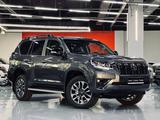 Toyota Land Cruiser Prado Prestige 4.0 2022 года за 46 977 000 тг. в Алматы – фото 3