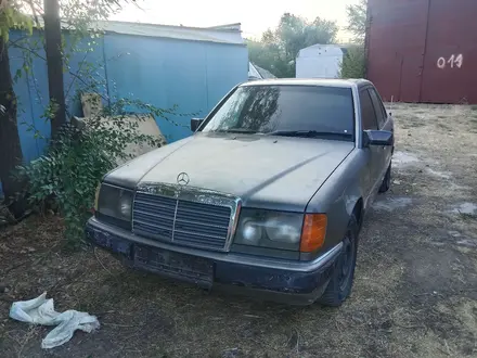 Mercedes-Benz E 200 1990 года за 800 000 тг. в Тараз – фото 12