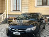 Toyota Camry 2015 года за 7 000 000 тг. в Атырау