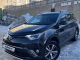 Toyota RAV4 2016 года за 9 700 000 тг. в Астана – фото 2