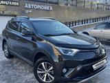 Toyota RAV4 2016 года за 9 700 000 тг. в Астана