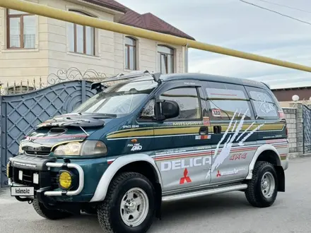 Mitsubishi Delica 1996 года за 4 600 000 тг. в Алматы – фото 2