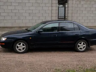 Toyota Corona, 1993