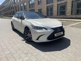 Lexus ES 250 2022 годаfor24 900 000 тг. в Алматы