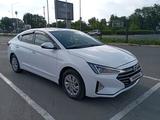 Hyundai Elantra 2019 года за 7 900 000 тг. в Уральск – фото 4