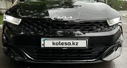 Kia K5 2022 года за 13 000 000 тг. в Алматы – фото 2
