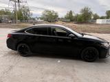 Lexus ES 300h 2014 года за 8 500 000 тг. в Уральск – фото 4