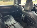 Lexus ES 300h 2014 года за 8 500 000 тг. в Уральск – фото 3