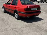 Volkswagen Vento 1995 годаfor1 300 000 тг. в Алматы – фото 5
