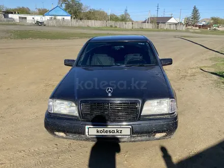 Mercedes-Benz C 200 1995 года за 1 600 000 тг. в Астана – фото 8