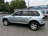 Volkswagen Touareg 2008 года за 4 500 000 тг. в Алматы – фото 4