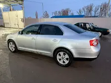 Volkswagen Jetta, 2009