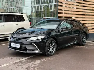 Toyota Camry Luxe
