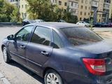 ВАЗ (Lada) Granta 2190 2015 года за 1 800 000 тг. в Астана – фото 2