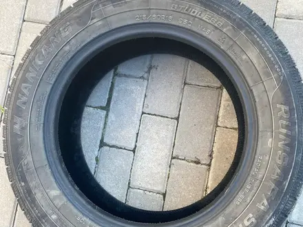 Шины 215/60R16 за 60 000 тг. в Алматы