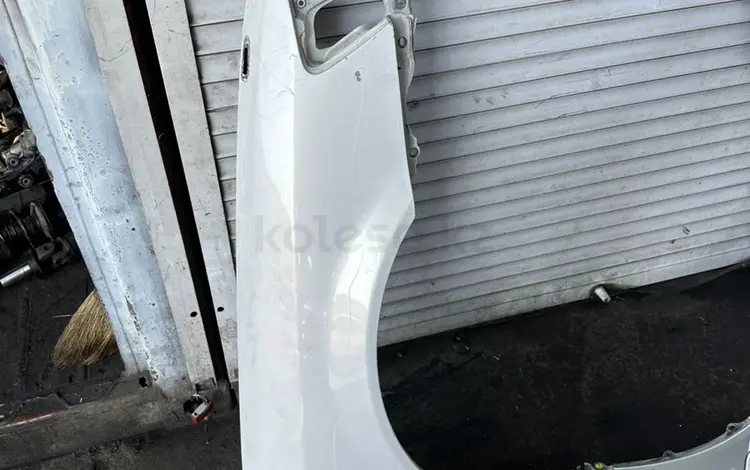 Cresta 100 крыло за 45 000 тг. в Алматы