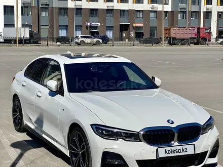 BMW 320 2022 годаүшін24 000 000 тг. в Астана – фото 3