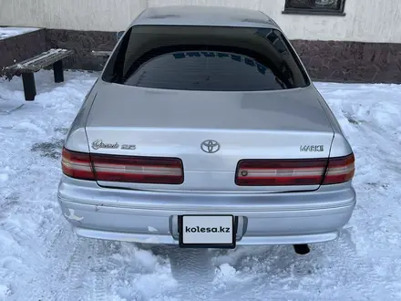 Toyota Mark II 1997 года за 2 600 000 тг. в Семей – фото 2