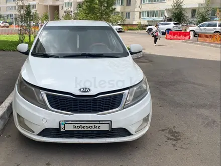 Kia Rio 2014 года за 4 300 000 тг. в Астана