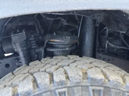 Toyota Land Cruiser 2005 года за 8 000 000 тг. в Караганда – фото 11