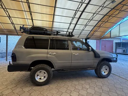 Toyota Land Cruiser 2005 года за 8 000 000 тг. в Караганда – фото 16