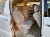 Toyota Alphard 2007 года за 6 000 000 тг. в Актобе – фото 3