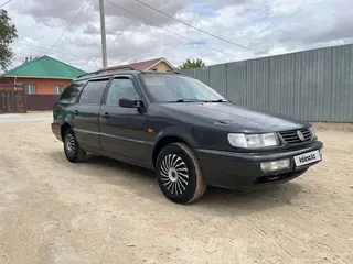 Volkswagen Passat, 1994
