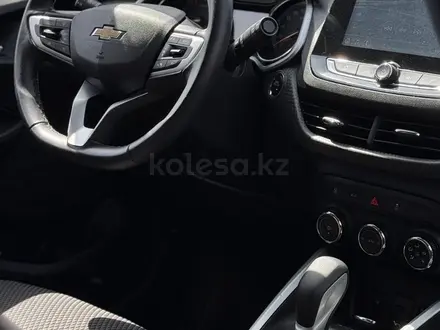 Chevrolet Onix 2023 года за 6 199 999 тг. в Усть-Каменогорск – фото 6